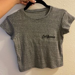 Brandy Melville California T-shirt Crop Top Grey